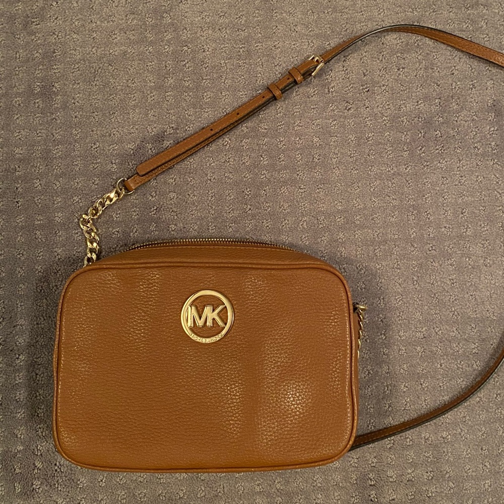 Michael Kors crossbody